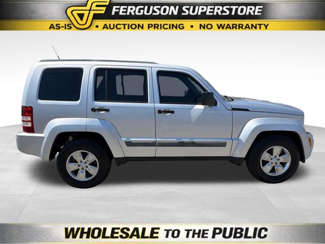 Used 2011 Jeep Liberty Sport RWD image 8