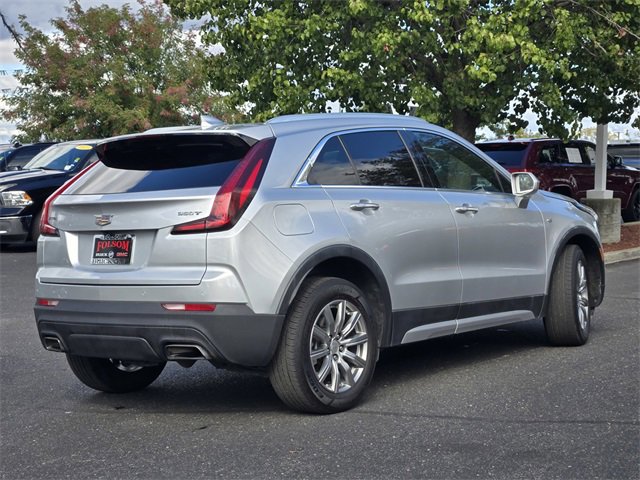 Used 2020 Cadillac XT4 Premium Luxury w/ Cold Weather Package image 4