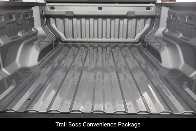 Used 2023 Chevrolet Colorado Trail Boss w/ Technology Package image 10