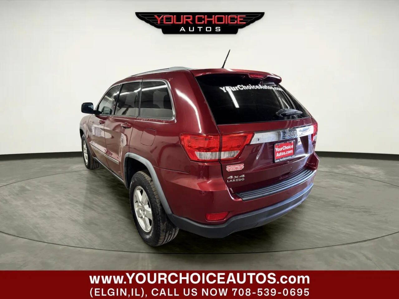 Used 2012 Jeep Grand Cherokee Laredo w/ Laredo E Group AWD/4WD image 5