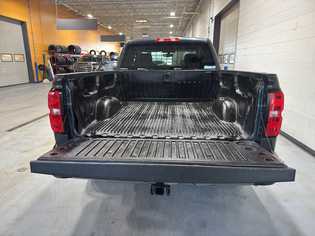 Used 2019 Chevrolet Silverado 1500 LT w/ All Star Edition image 19