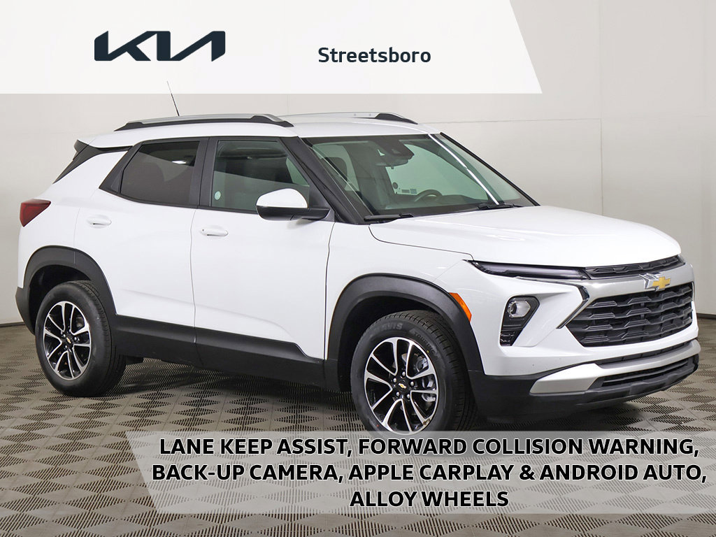 Used 2025 Chevrolet TrailBlazer LT AWD/4WD image 1