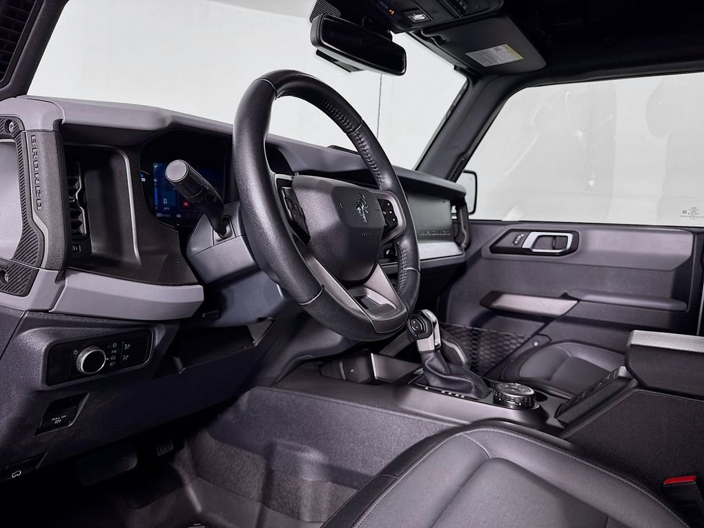 Used 2023 Ford Bronco Everglades image 12