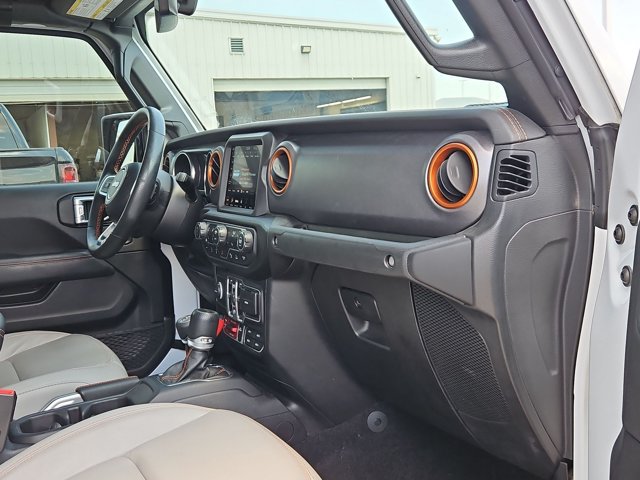 Used 2021 Jeep Gladiator Mojave AWD/4WD image 18