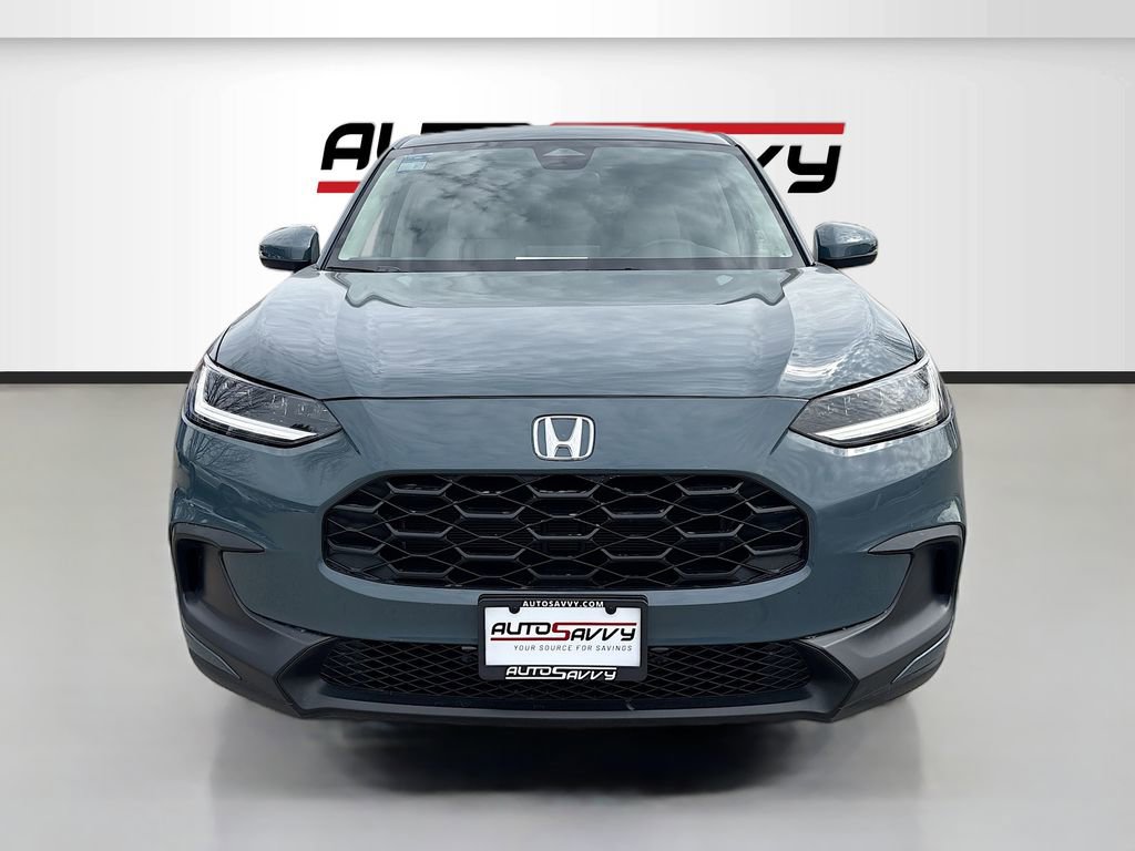 Used 2025 Honda HR-V LX image 2