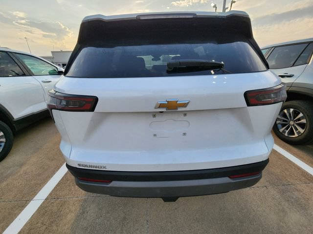 Used 2026 Chevrolet Equinox LT FWD image 5