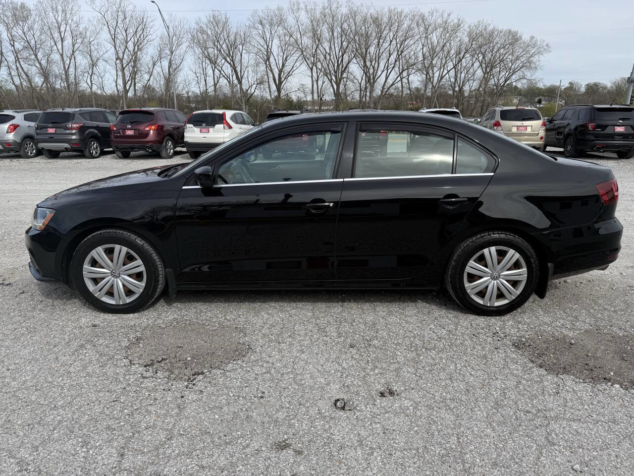Used 2017 Volkswagen Jetta S image 6