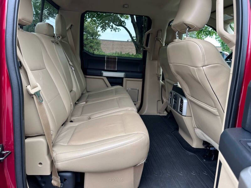 Used 2015 Ford F150 Lariat w/ Equipment Group 502A Luxury AWD/4WD image 13