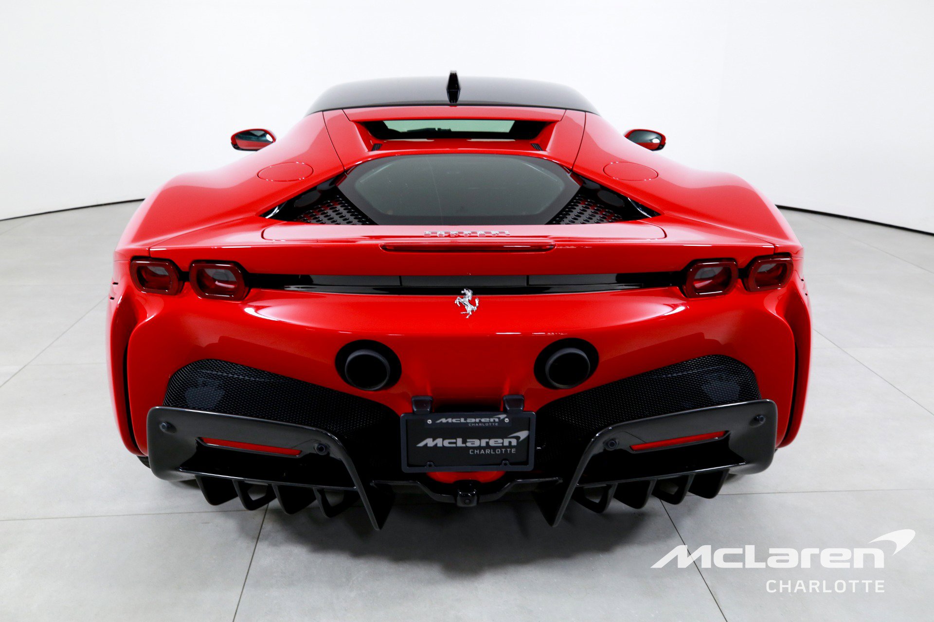Used 2021 Ferrari SF90 Stradale image 7