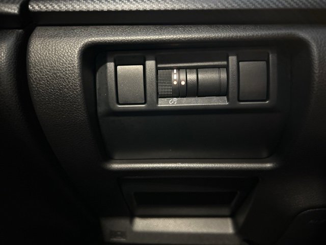 Used 2024 Subaru Crosstrek 2.5i Limited image 77