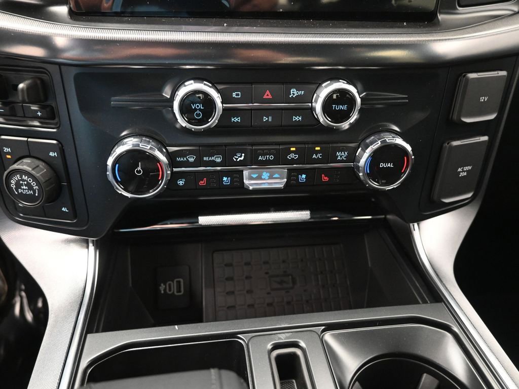 New 2025 Ford F150 Platinum w/ FX4 Off-Road Package image 9