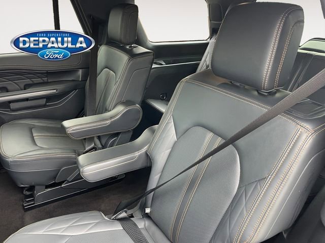 Certified 2023 Ford Expedition Platinum image 17