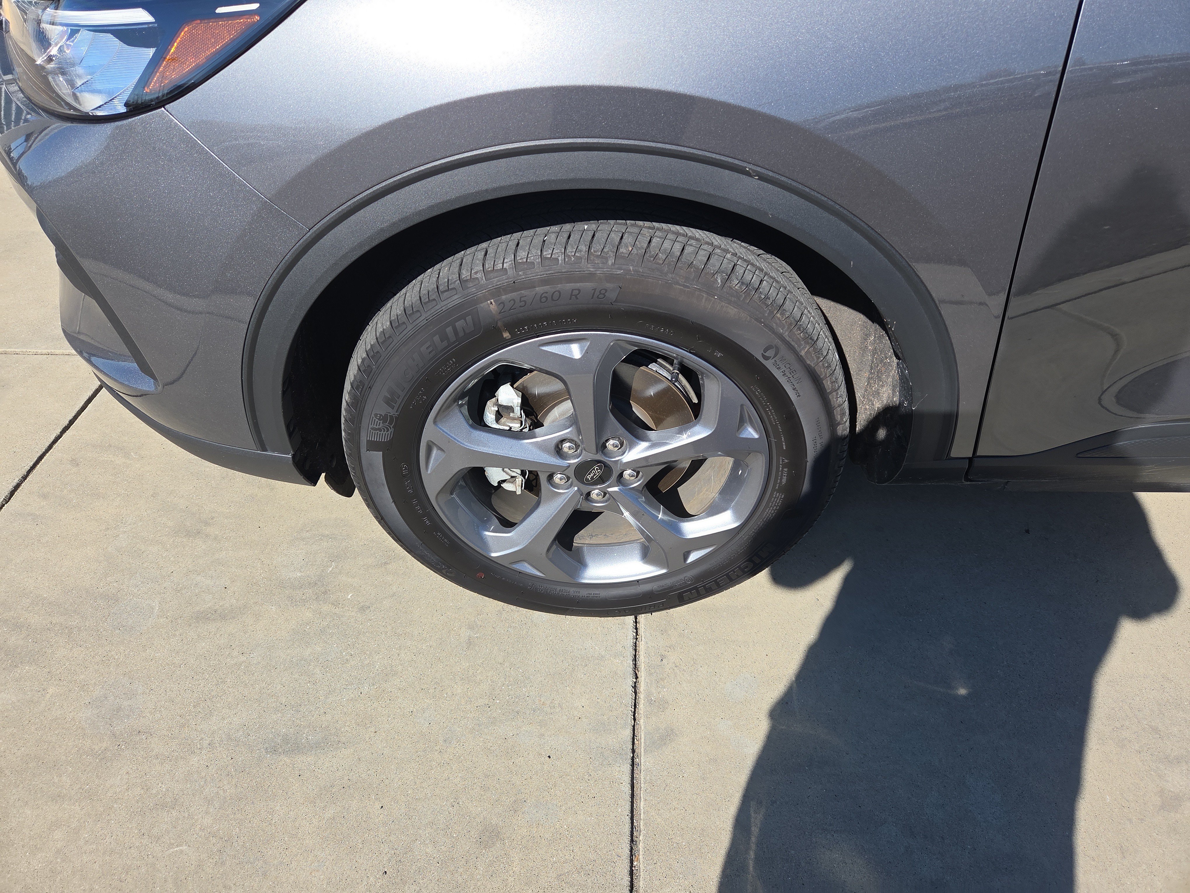 Used 2025 Ford Escape ST-Line image 9