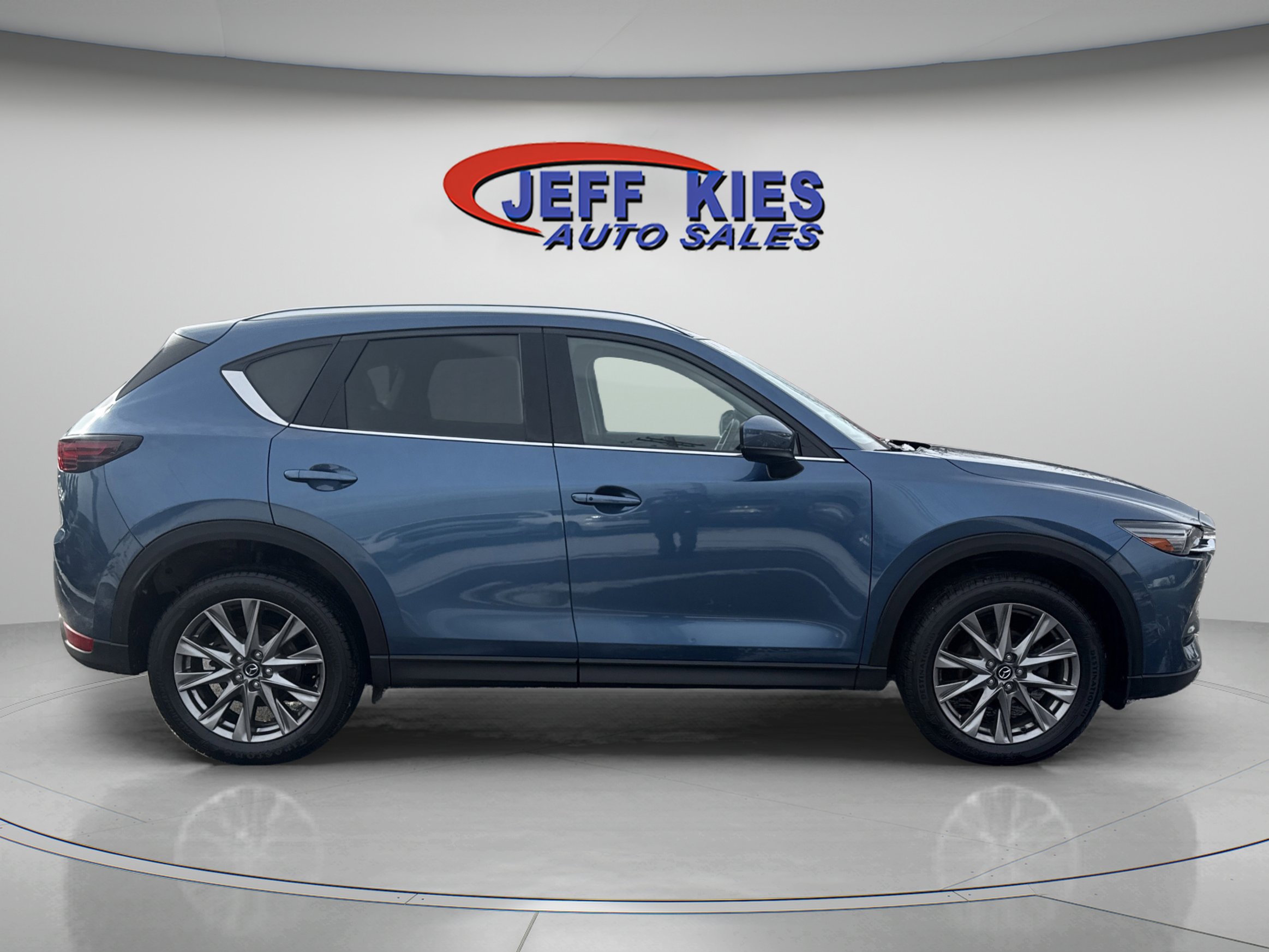 Used 2021 MAZDA CX-5 Grand Touring w/ GT Premium Package image 4