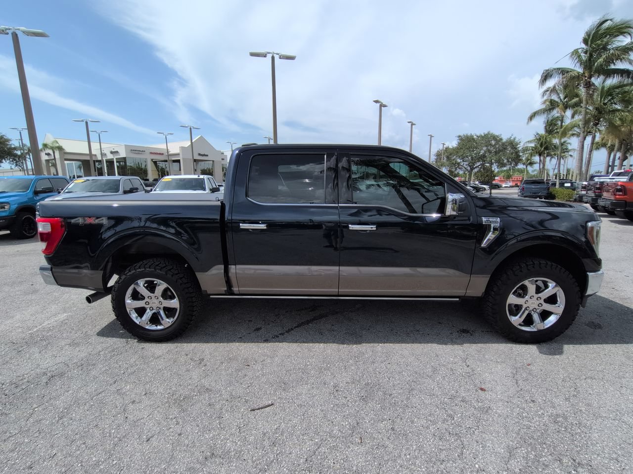 Used 2023 Ford F150 King Ranch w/ Equipment Group 601A High AWD/4WD image 4