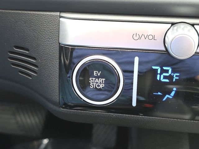 Used 2024 Hyundai Ioniq 6 SE RWD image 13