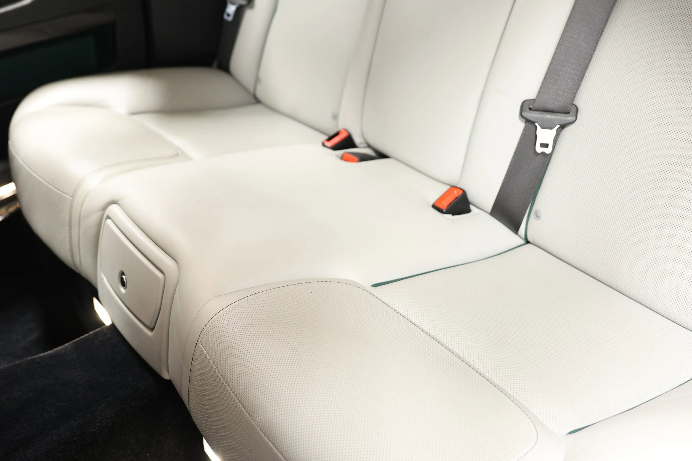 Used 2019 Rolls-Royce Ghost image 71