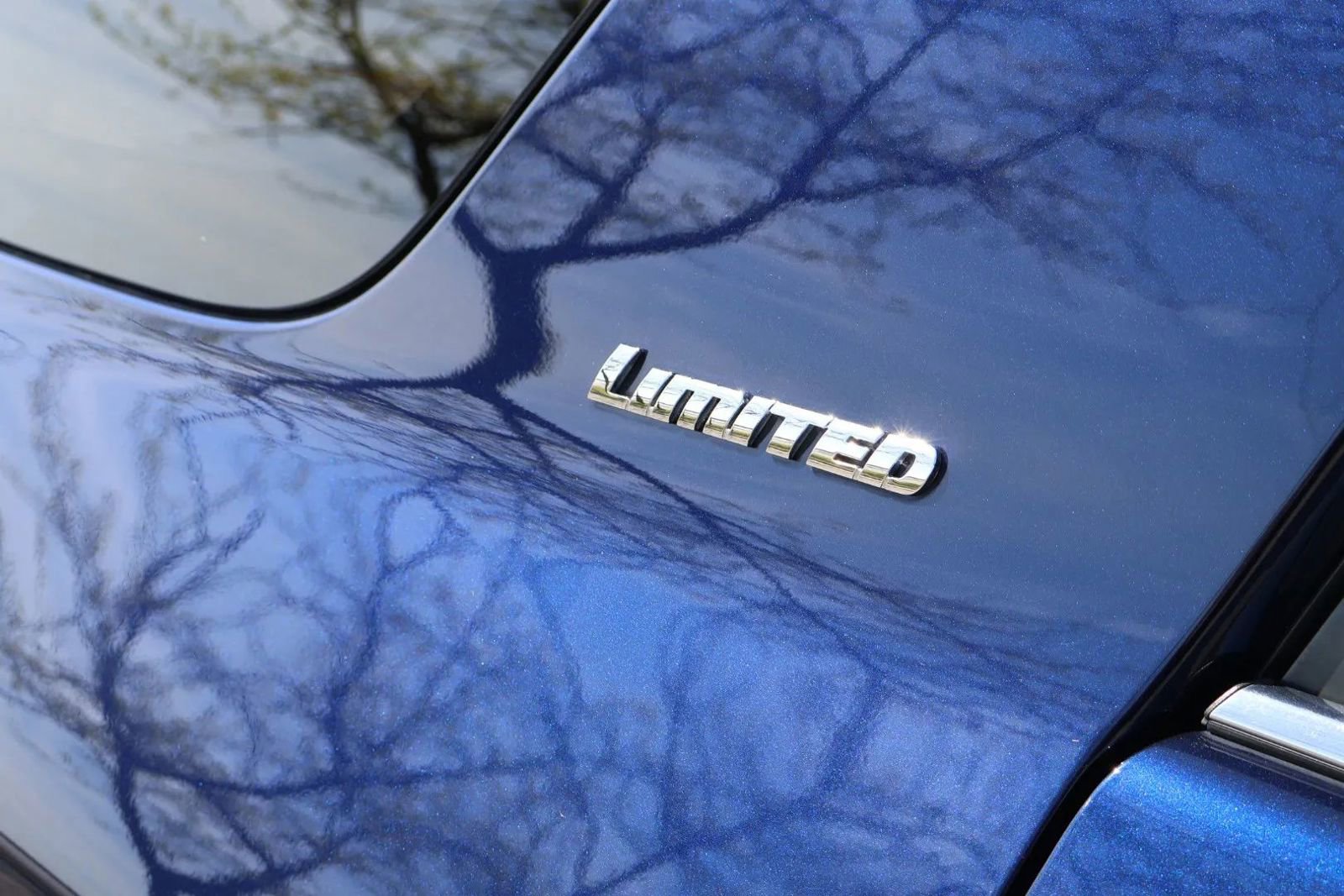 Used 2017 Toyota 4Runner Limited w/ Convenience Package image 10