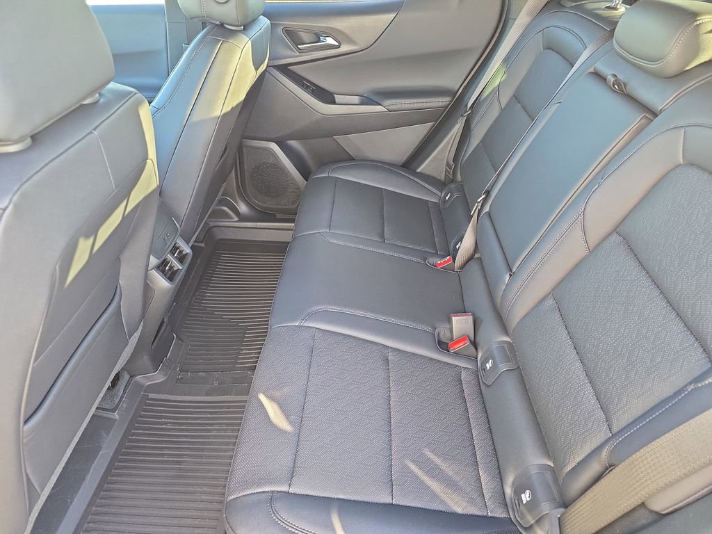 New 2026 Chevrolet Equinox LT image 15