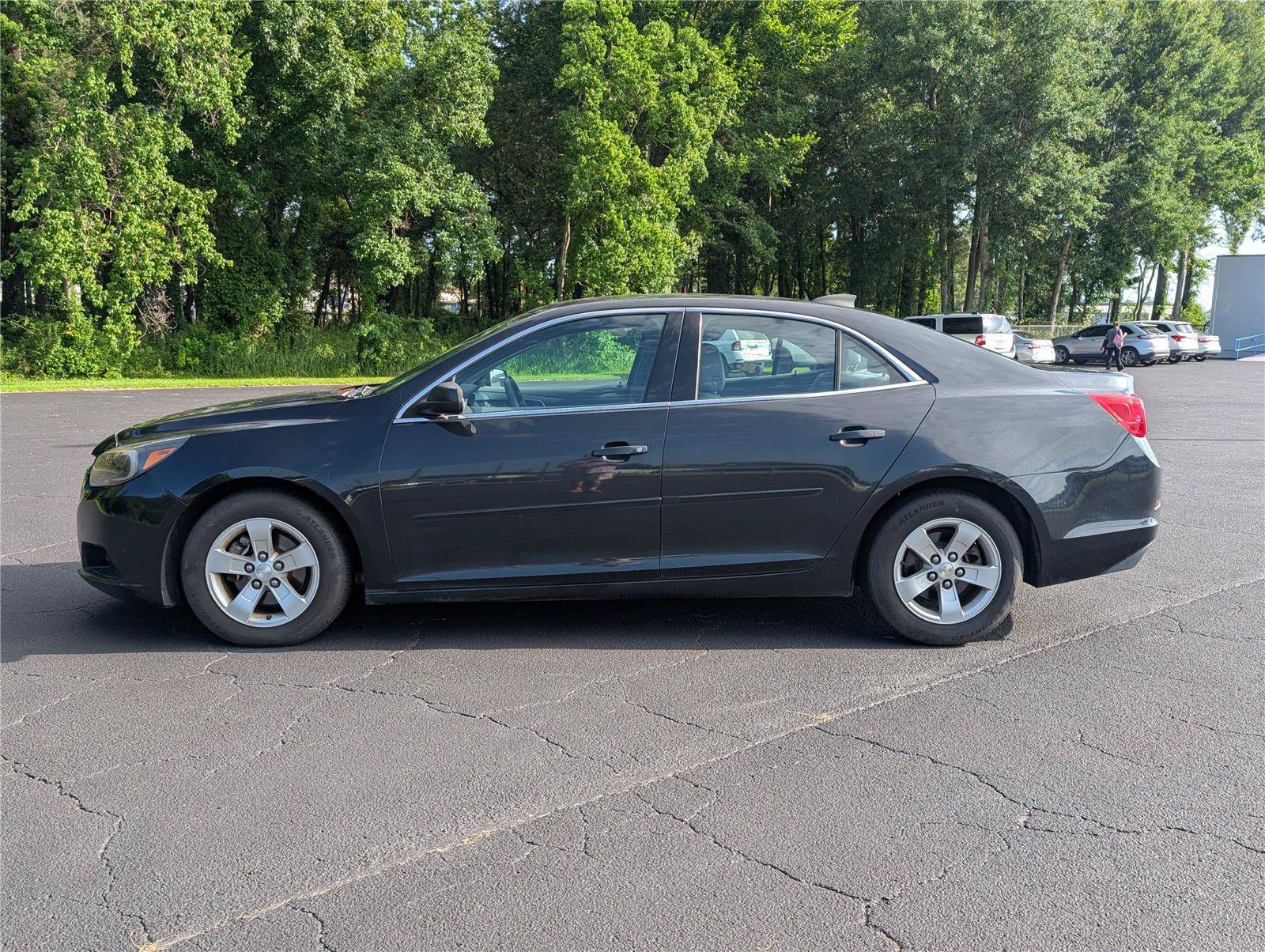 Used 2015 Chevrolet Malibu LS w/ Protection Package FWD image 2