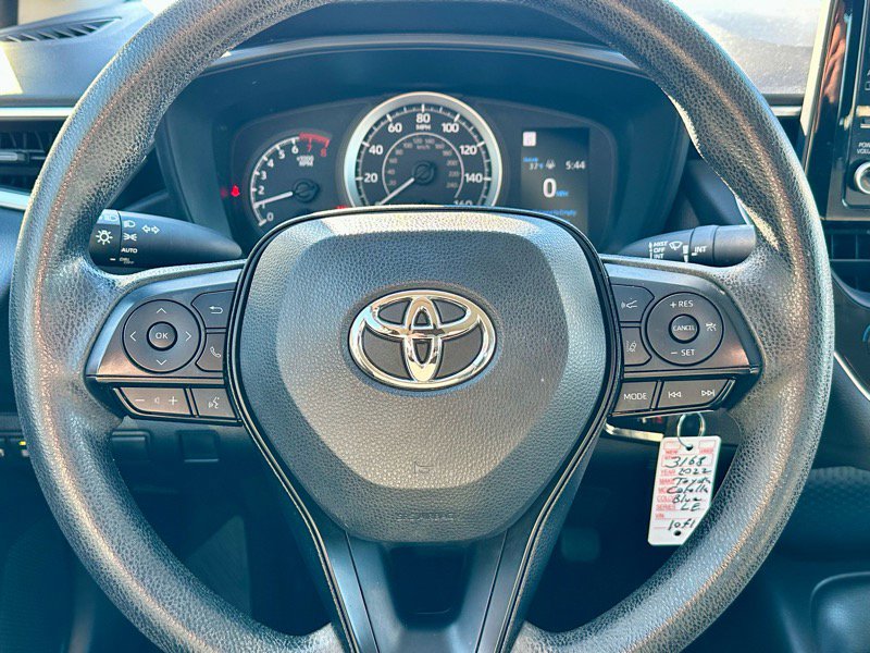 Used 2022 Toyota Corolla LE image 13