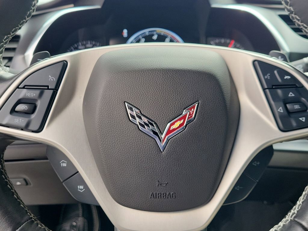 Used 2019 Chevrolet Corvette Stingray Coupe w/ 2LT Preferred Equipment Group RWD image 18