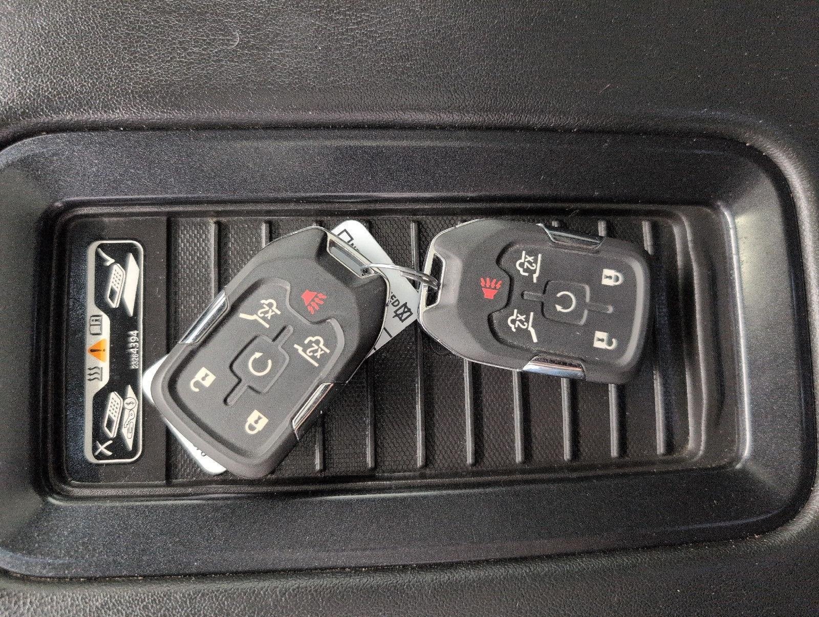 Used 2019 Chevrolet Suburban Premier AWD/4WD image 29