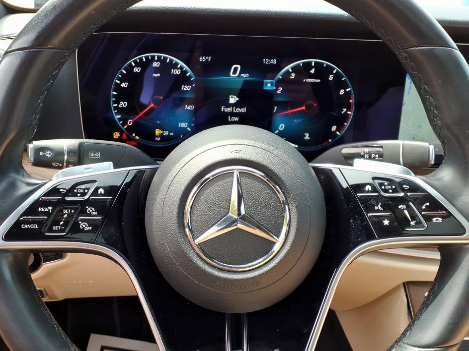 Used 2022 Mercedes-Benz E 350 Sedan image 26