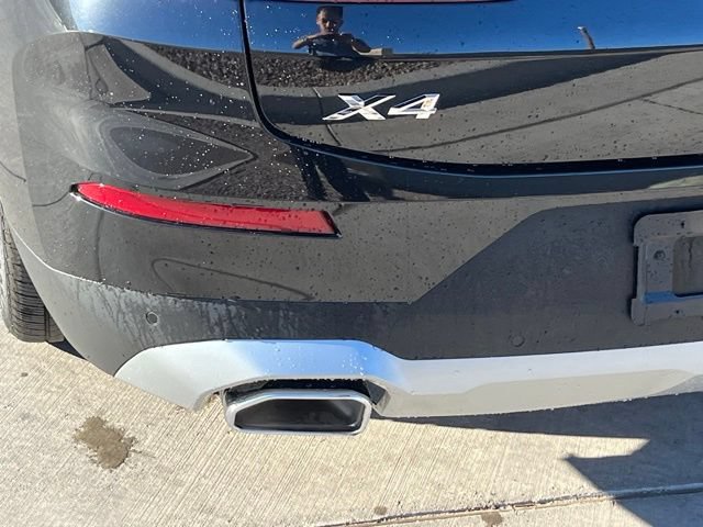 Used 2025 BMW X4 xDrive30i AWD/4WD image 10