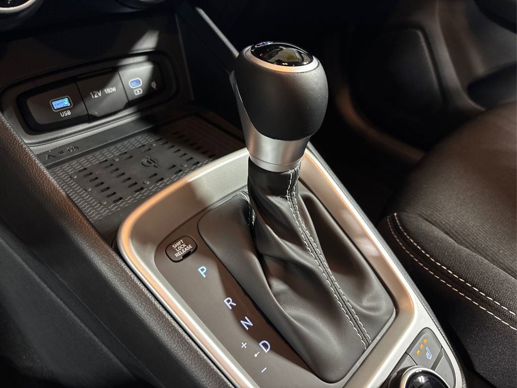 Certified 2026 Hyundai Venue SEL image 30