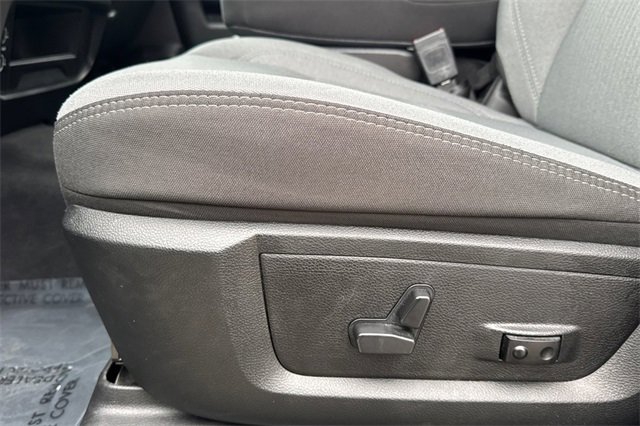 Used 2024 RAM 2500 Big Horn w/ Bed Utility Group image 13