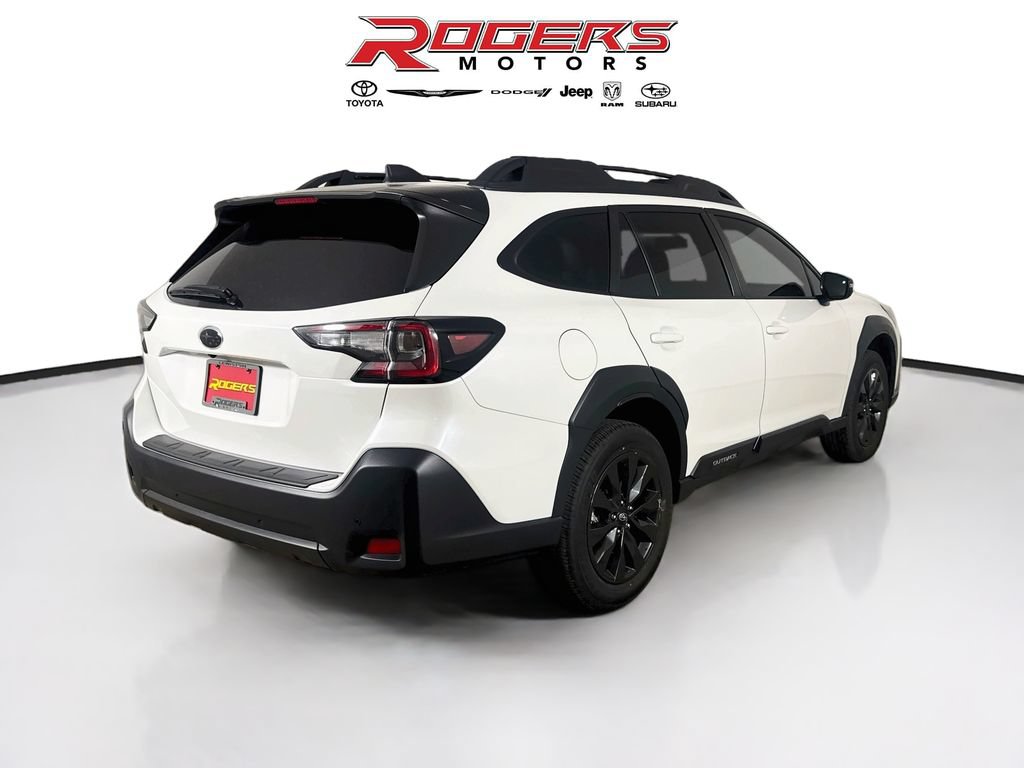 Used 2024 Subaru Outback Onyx Edition AWD/4WD image 8