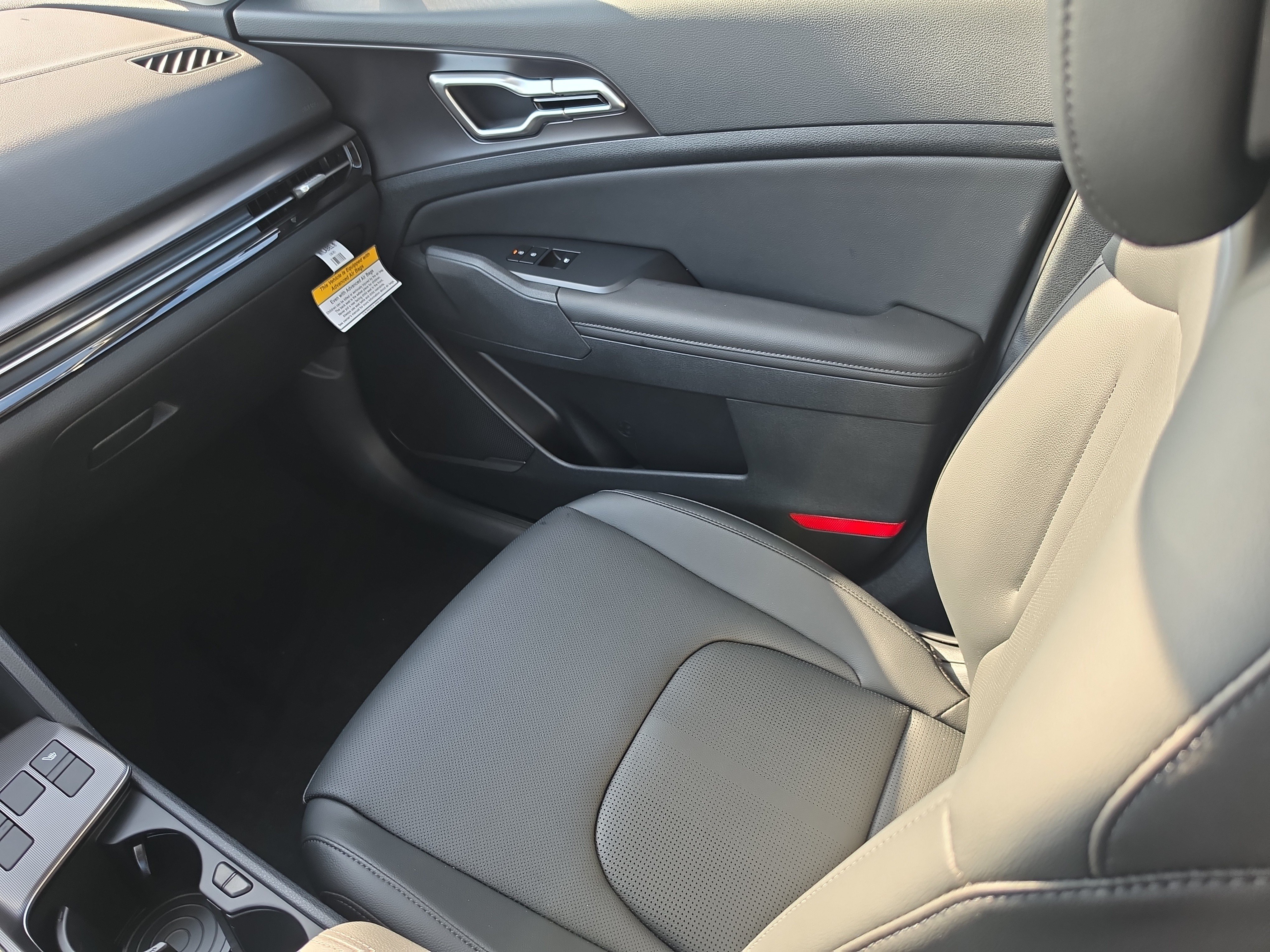 New 2027 Kia Sportage EX FWD image 16