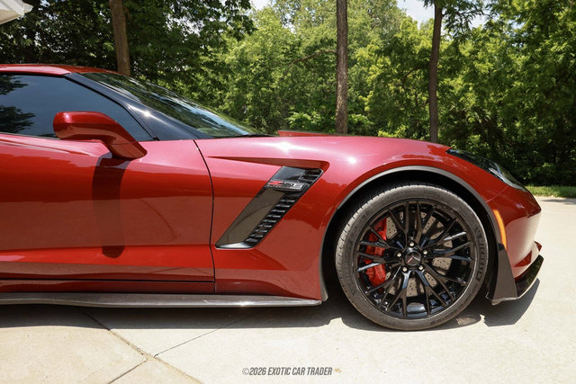 Used 2017 Chevrolet Corvette Z06 RWD image 11
