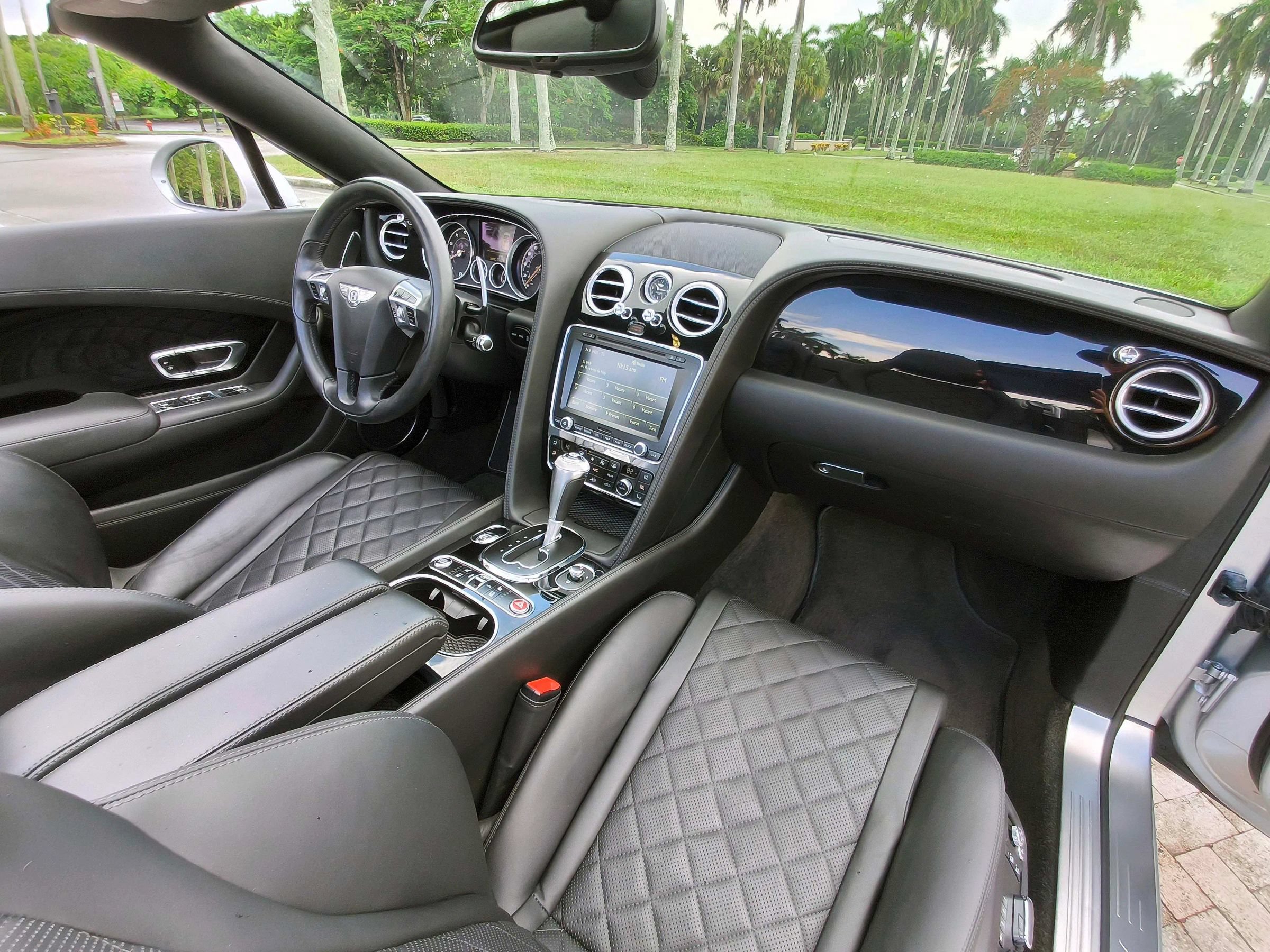 Used 2016 Bentley Continental GT AWD/4WD image 33