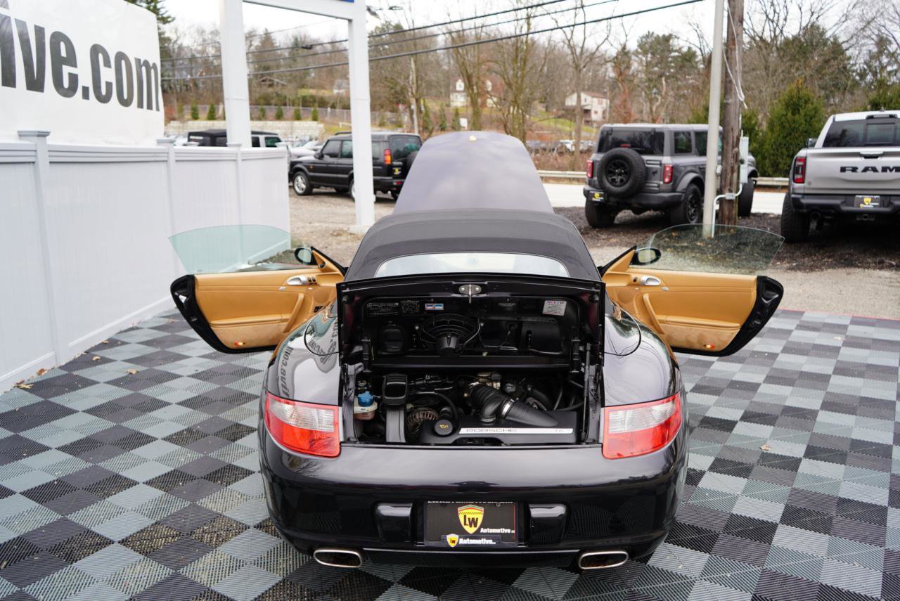 Used 2005 Porsche 911 Carrera image 92