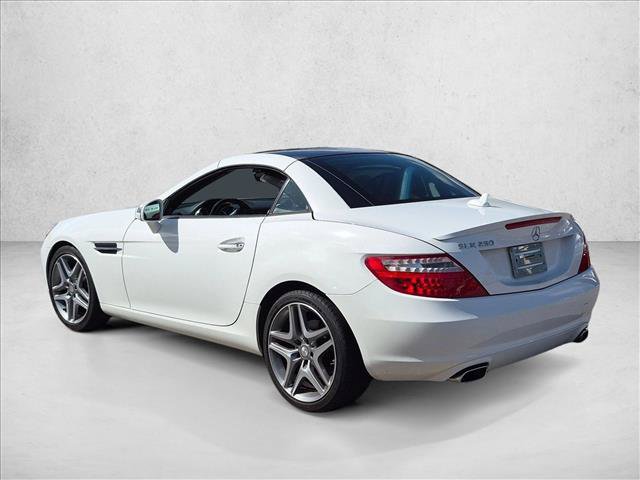 Used 2015 Mercedes-Benz SLK 250 image 7