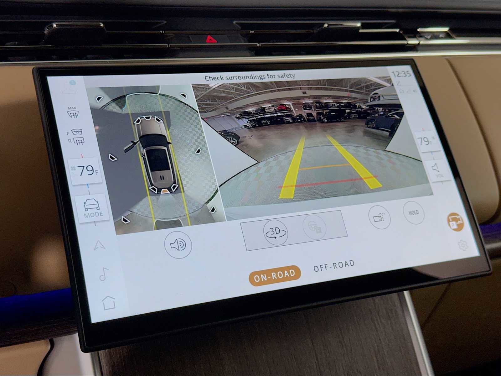 Certified 2025 Land Rover Range Rover Long Wheelbase SE image 23