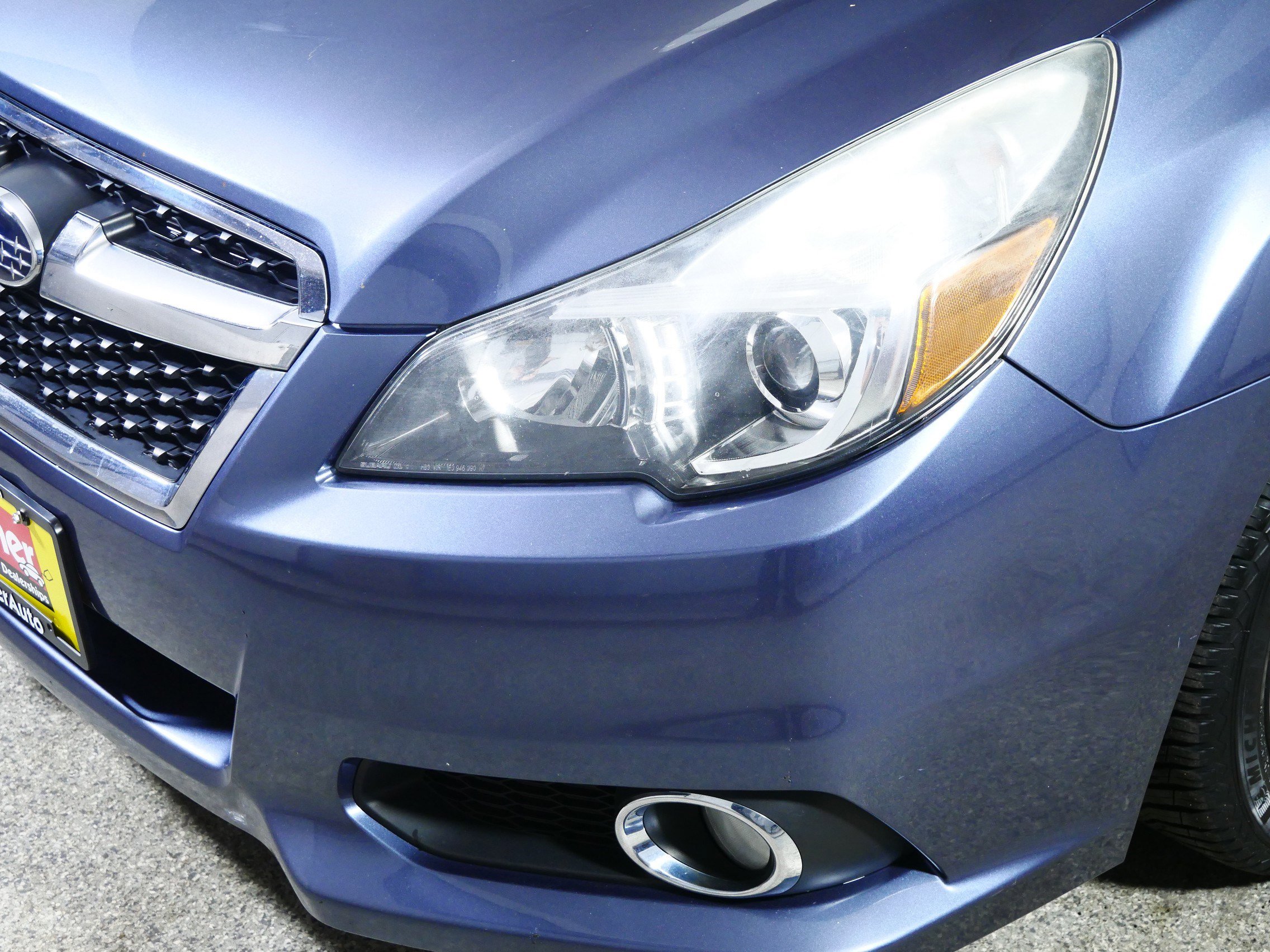 Used 2014 Subaru Legacy 2.5i Limited w/ Moonroof Package image 16
