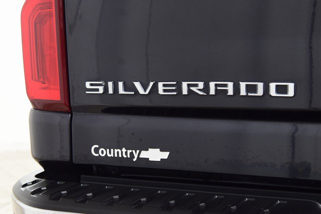 Certified 2024 Chevrolet Silverado 2500 LTZ w/ LTZ Premium Package image 27