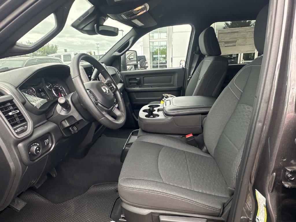 New 2026 RAM 3500 Tradesman AWD/4WD image 16