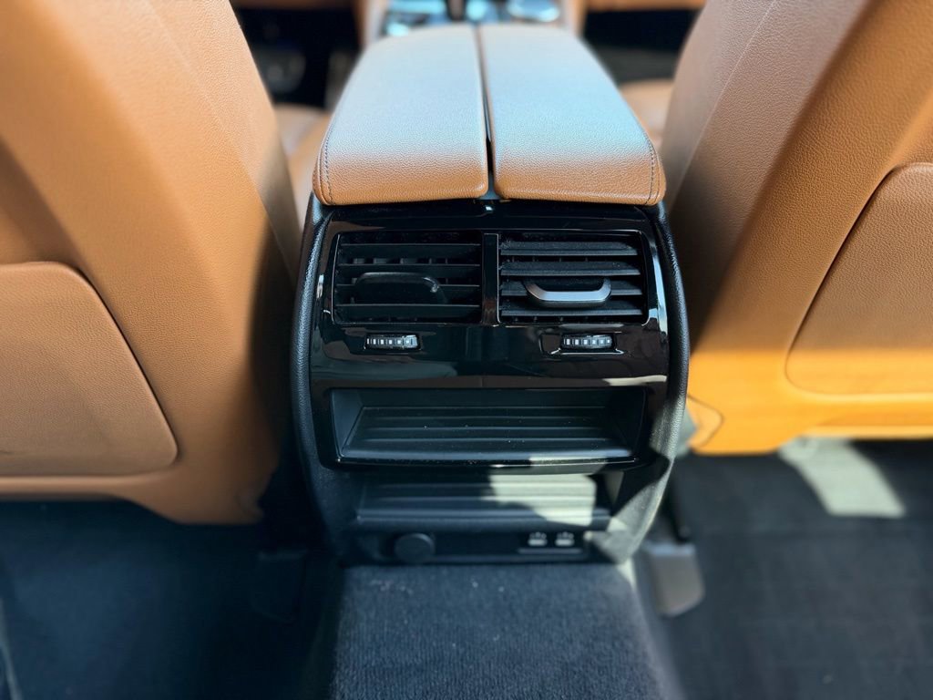 Used 2023 BMW 540i xDrive w/ M Sport Package image 52