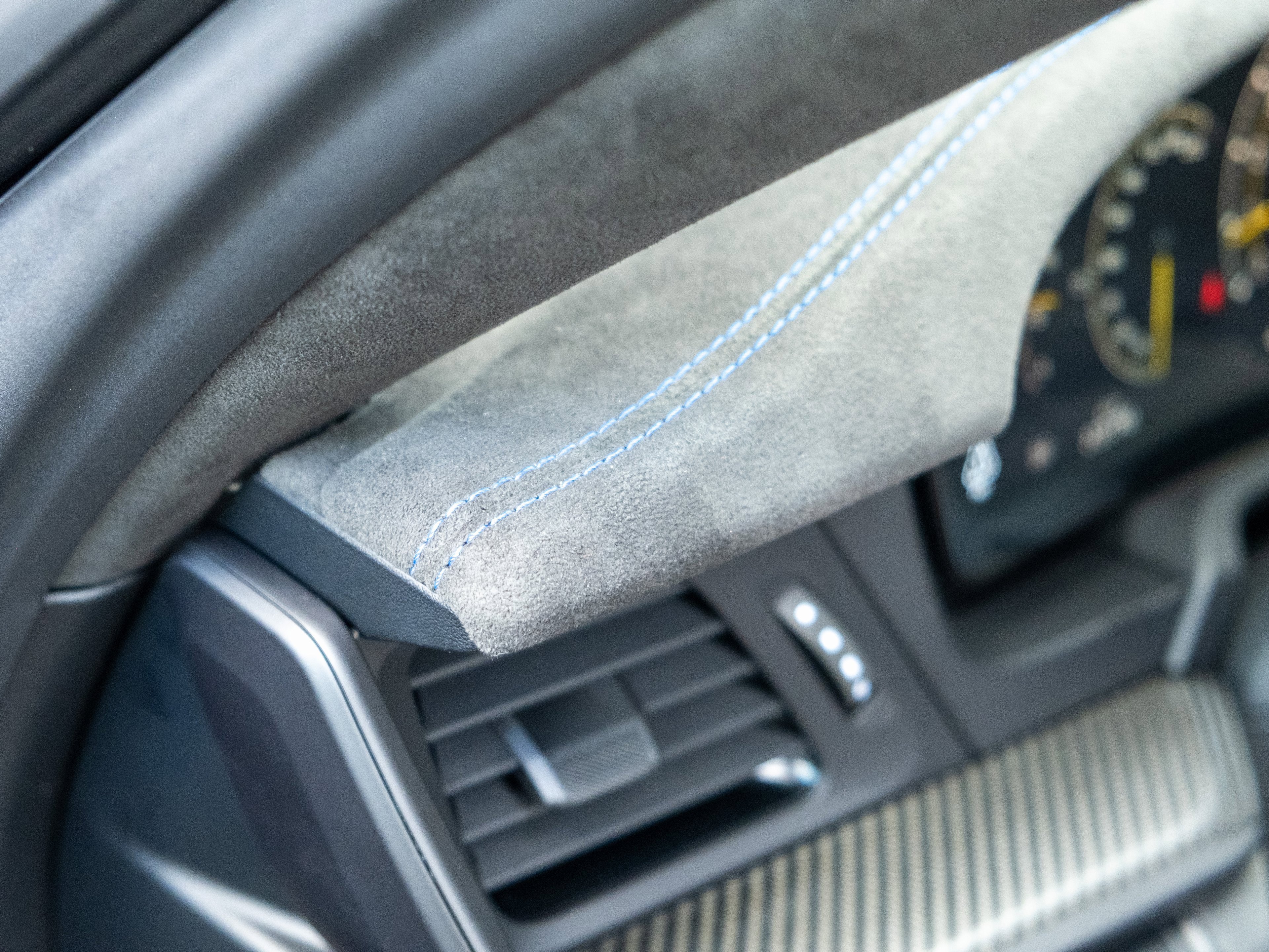 New 2026 Porsche 911 GT3 image 21