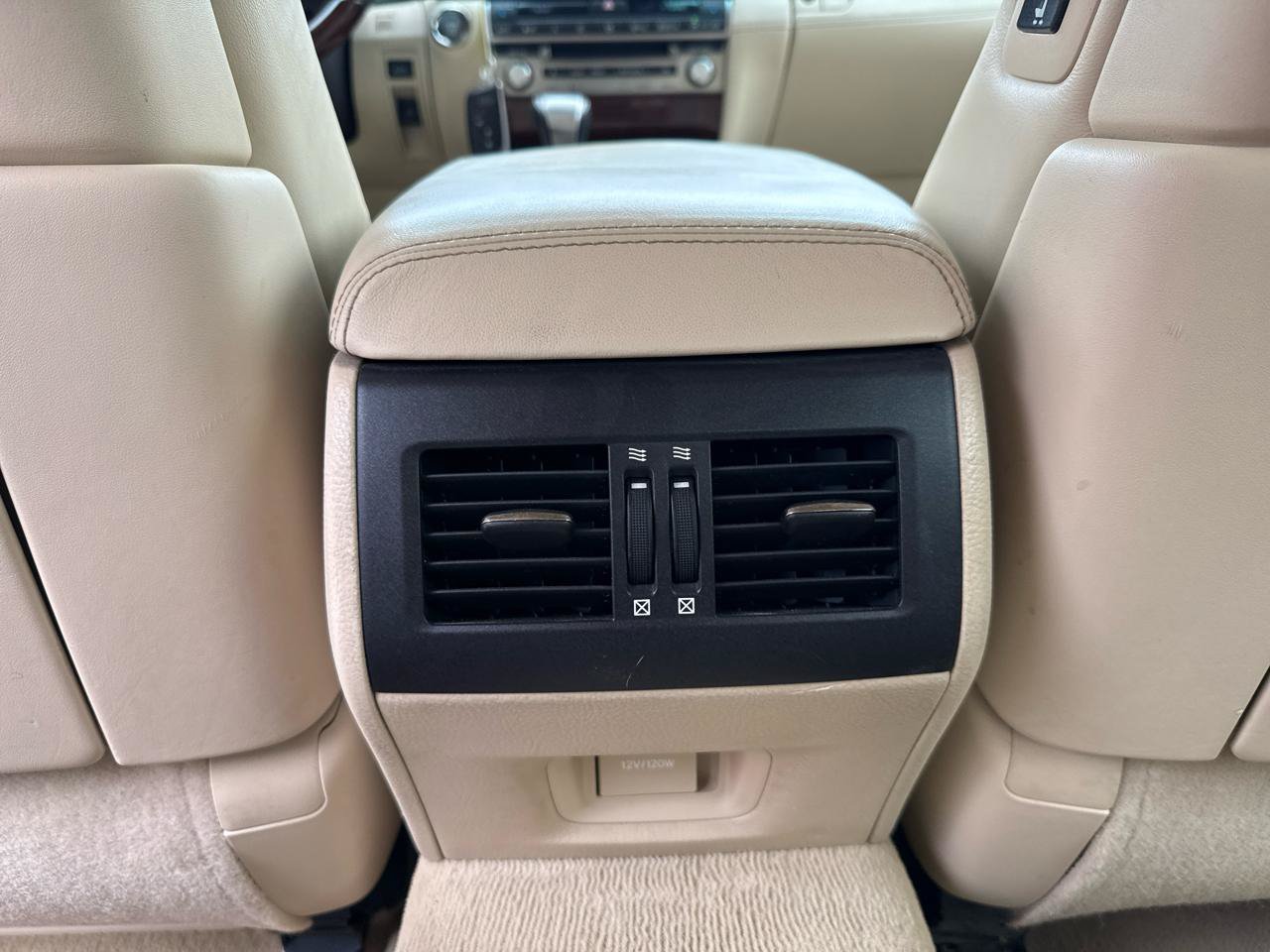 Used 2013 Lexus LS 460 w/ Comfort Pkg RWD image 42