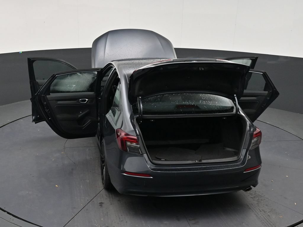 Used 2025 Honda Civic Sport image 32