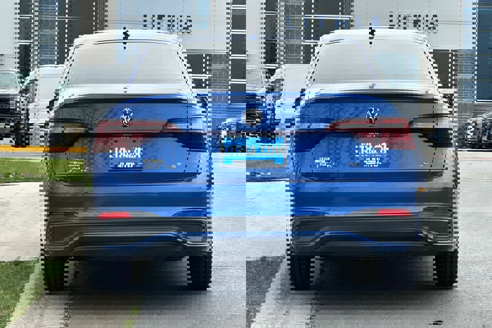 Used 2022 Volkswagen Jetta SE image 7