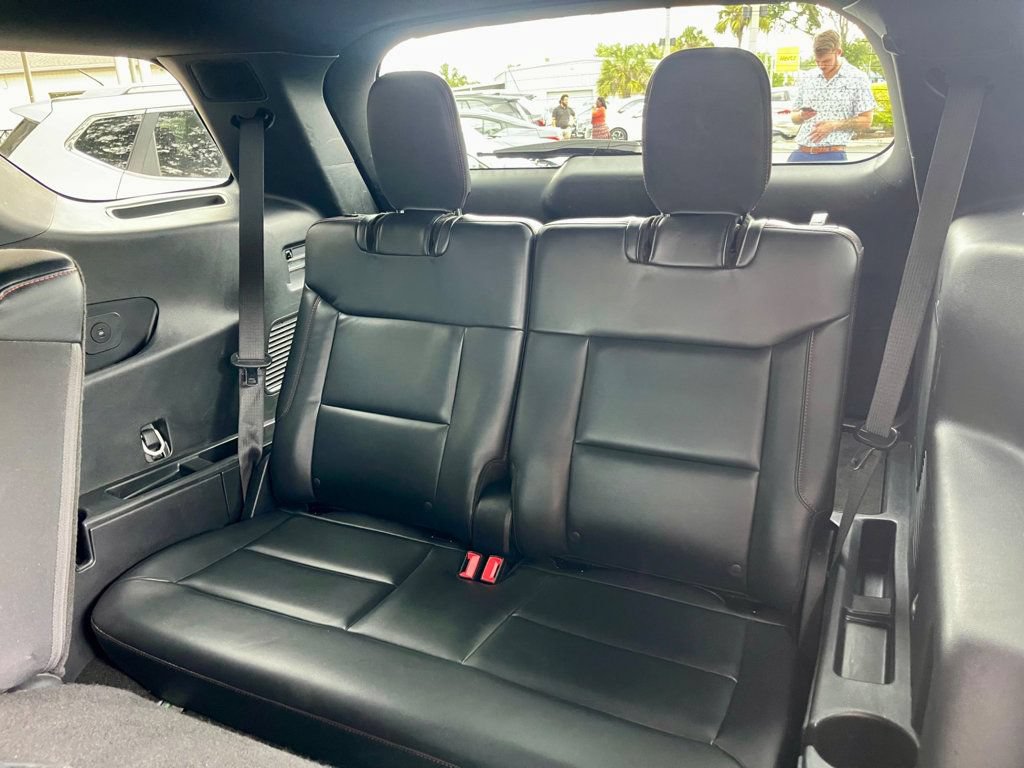Used 2025 Ford Explorer ST-Line w/ ST-Line Street Pack AWD/4WD image 13