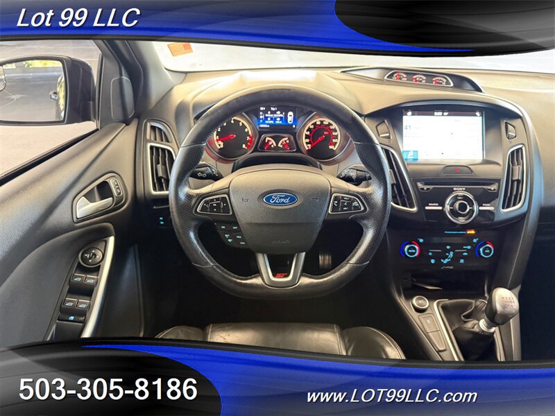 Used 2016 Ford Focus ST w/ Equipment Group 401A FWD image 12