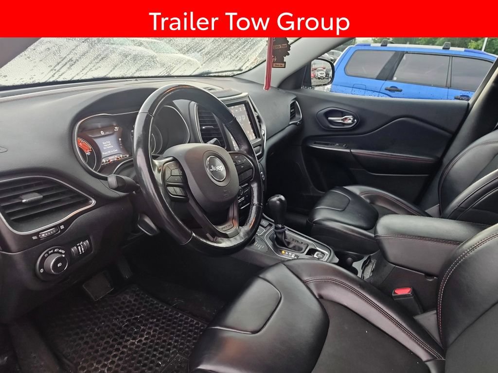 Used 2020 Jeep Cherokee Trailhawk w/ Cold Weather Group AWD/4WD image 7