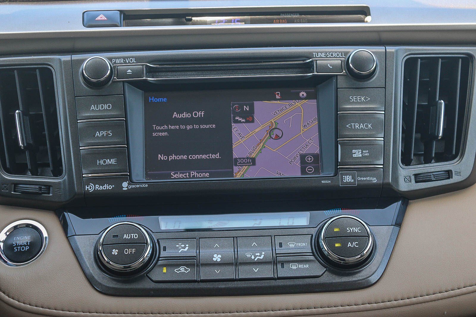 Used 2014 Toyota RAV4 Limited AWD/4WD image 15